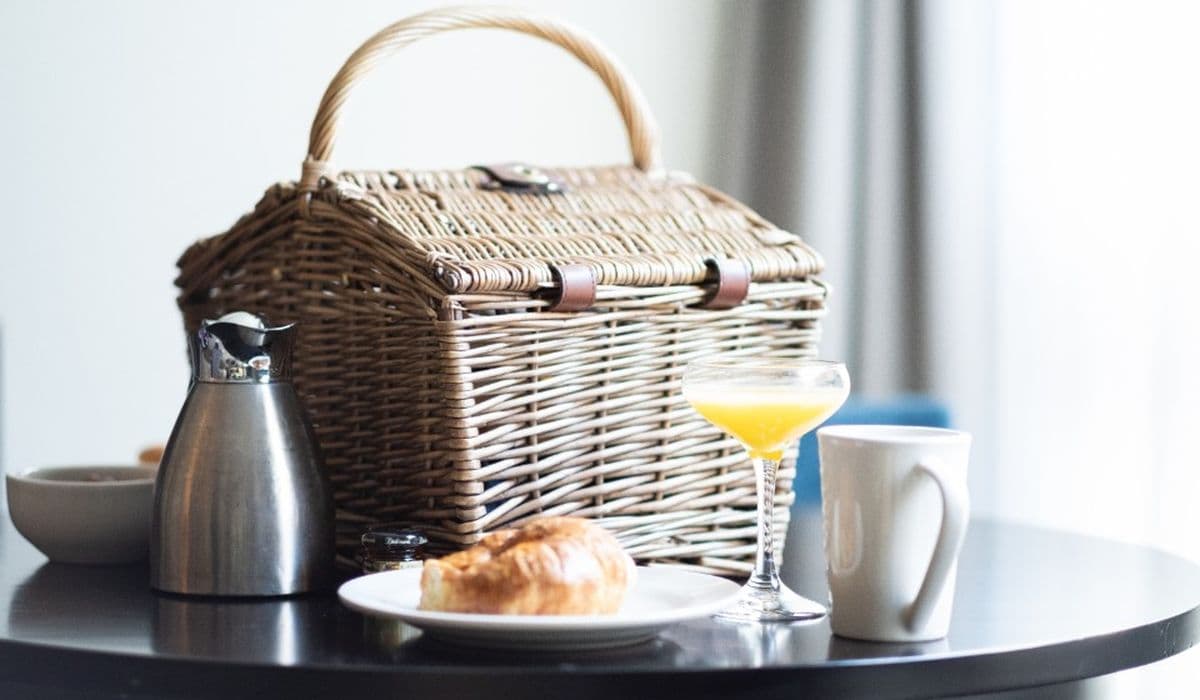 How We Style the Perfect Gift Hamper